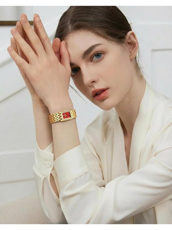 Women\'s Gold band /Red dial Diamond Fashion Elegant Chronograph Cute Wrist Watch main image 5